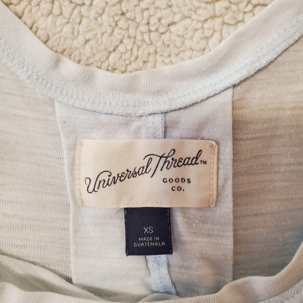 Universal Thread Tank Top - Picture 2 of 2